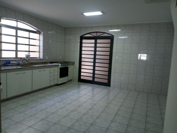 Imagem Casa com 3 Quartos à Venda, 200 m² em Vila Carvalho - Sorocaba Imagem Casa com 3 Quartos à Venda, 200 m² em Vila Carvalho - Sorocaba