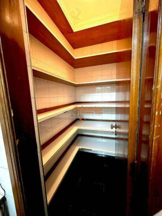 Imagem Sobrado com 4 Quartos à Venda, 480 m² em Vila Rosália - Guarulhos Imagem Sobrado com 4 Quartos à Venda, 480 m² em Vila Rosália - Guarulhos