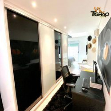 Imagem Apartamento com 2 Quartos à Venda, 158 m² em Centro - Balneário Camboriú