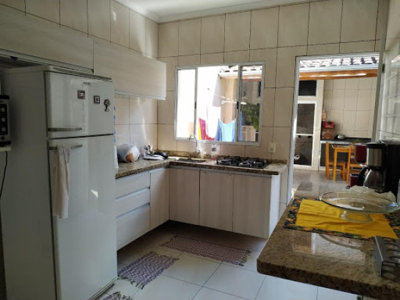 Imagem Casa com 2 Quartos à Venda, 125 m² em Borda Da Mata - Caçapava