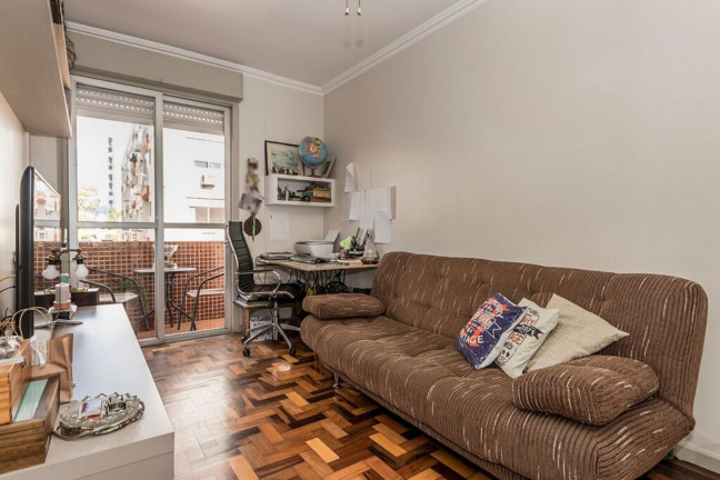 Imagem Imóvel com 2 Quartos à Venda, 55 m² em Santana - Porto Alegre Imagem Imóvel com 2 Quartos à Venda, 55 m² em Santana - Porto Alegre