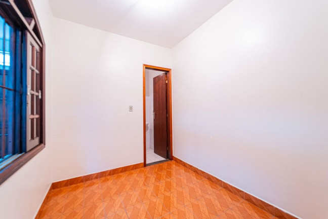 Imagem Casa com 3 Quartos à Venda, 180 m² em Vila Marari - São Paulo Imagem Casa com 3 Quartos à Venda, 180 m² em Vila Marari - São Paulo