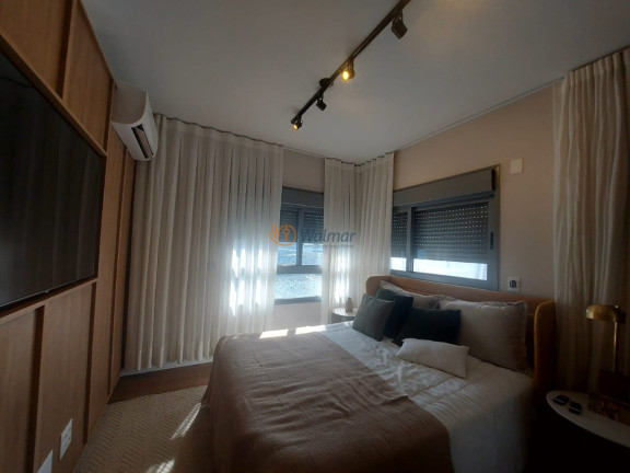 Imagem Imóvel com 3 Quartos à Venda, 139 m² em Cambuí - Campinas Imagem Imóvel com 3 Quartos à Venda, 139 m² em Cambuí - Campinas