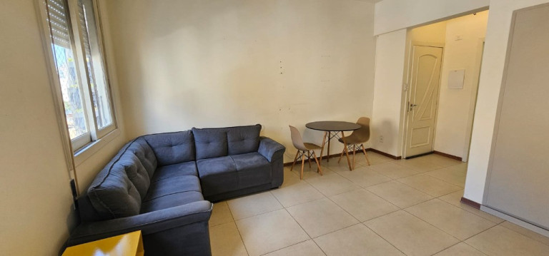 Imóvel com 1 Quarto para Alugar, 45 m² em República - São Paulo