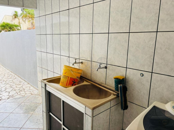 Imagem Casa com 3 Quartos à Venda, 175 m² em Vila Yamada - Araraquara