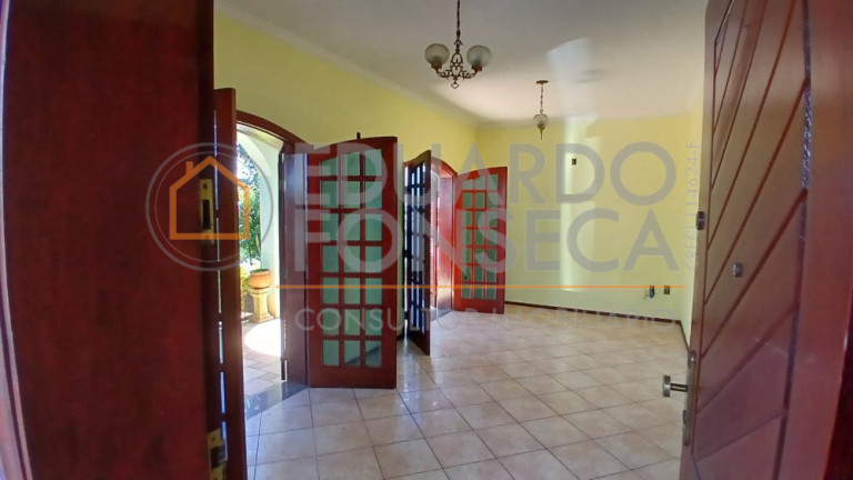 Imagem Casa com 3 Quartos à Venda, 213 m² em Cidade Jardim - Louveira