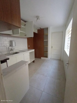 Imagem Casa com 2 Quartos para Alugar, 125 m² em Perdizes - São Paulo