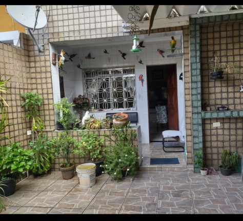 Imagem Casa com 3 Quartos à Venda, 105 m² em Marapé - Santos Imagem Casa com 3 Quartos à Venda, 105 m² em Marapé - Santos