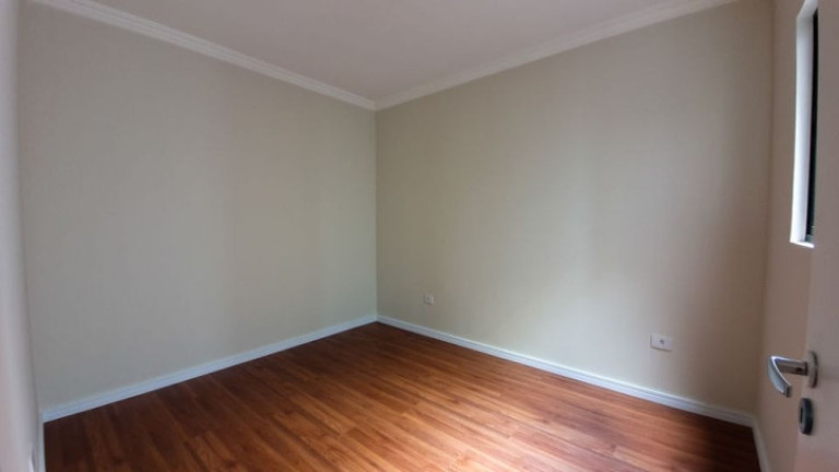 Imagem Casa com 3 Quartos à Venda, 163 m² em Uberaba - Curitiba