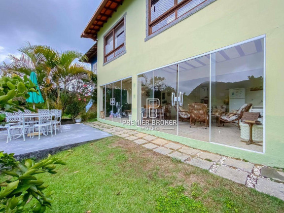 Casa com 3 Quartos à Venda, 147 m² em Albuquerque - Teresópolis