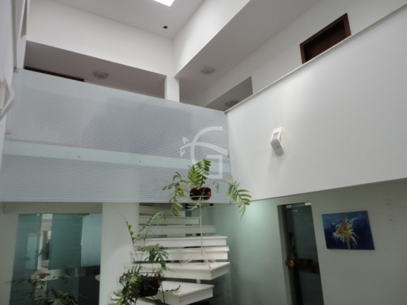 Imagem Casa com 5 Quartos à Venda,  em Boa Vista - Joinville