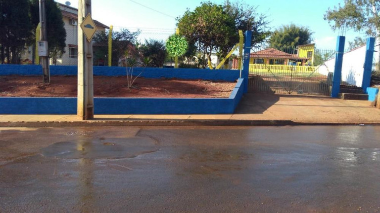 Imagem Imóvel com 4 Quartos à Venda, 300 m² em Aleluia - Cesário Lange