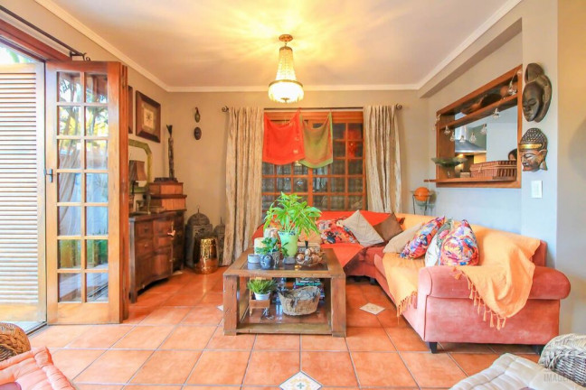 Imagem Casa com 4 Quartos à Venda, 321 m² em Vila Assunção - Porto Alegre Imagem Casa com 4 Quartos à Venda, 321 m² em Vila Assunção - Porto Alegre