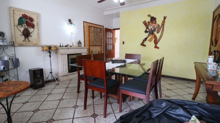 Imagem Casa com 3 Quartos à Venda, 150 m² em Parque Jabaquara - São Paulo Imagem Casa com 3 Quartos à Venda, 150 m² em Parque Jabaquara - São Paulo