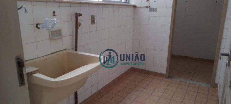 Imagem Apartamento com 2 Quartos à Venda, 70 m² em Fonseca - Niterói