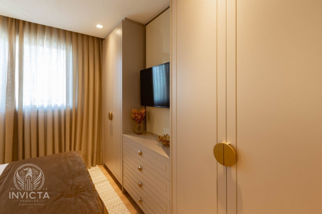Imagem Apartamento com 4 Quartos à Venda, 132 m² em Barra Norte - Balneário Camboriú Imagem Apartamento com 4 Quartos à Venda, 132 m² em Barra Norte - Balneário Camboriú