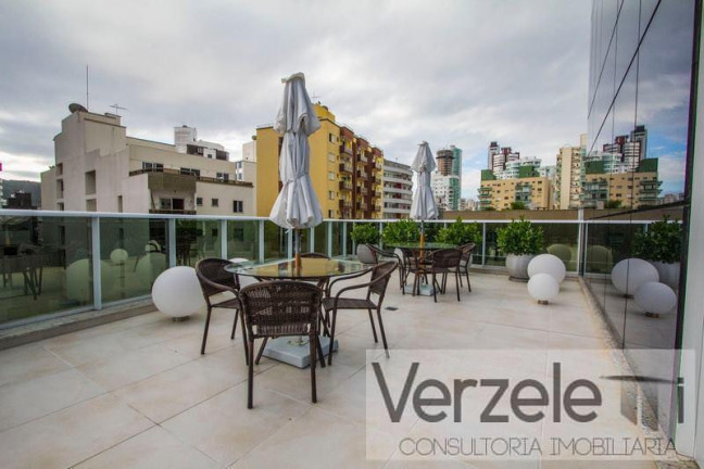 Imagem Apartamento com 4 Quartos à Venda, 144 m² em Centro - Balneário Camboriú Imagem Apartamento com 4 Quartos à Venda, 144 m² em Centro - Balneário Camboriú
