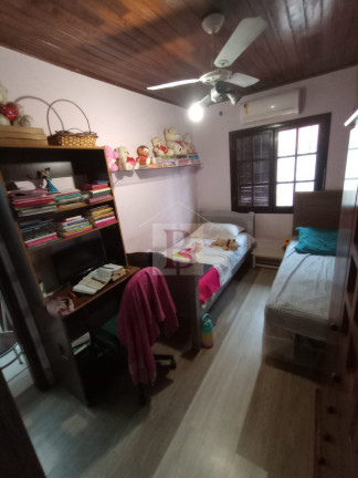 Imagem Casa com 2 Quartos à Venda, 120 m² em Raul Veiga - São Gonçalo Imagem Casa com 2 Quartos à Venda, 120 m² em Raul Veiga - São Gonçalo