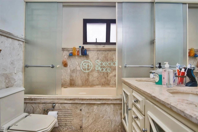 Imagem Apartamento com 4 Quartos à Venda, 300 m² em Moema - São Paulo