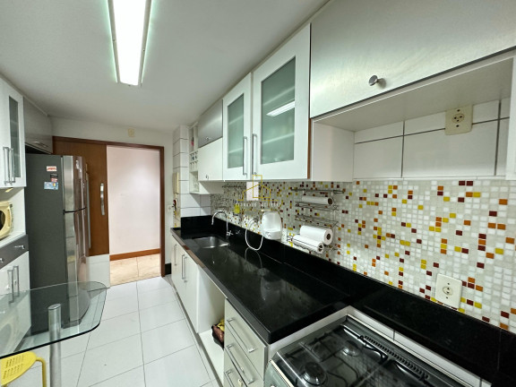 Imagem Imóvel com 4 Quartos à Venda, 110 m² em Jardim Camburi - Vitória