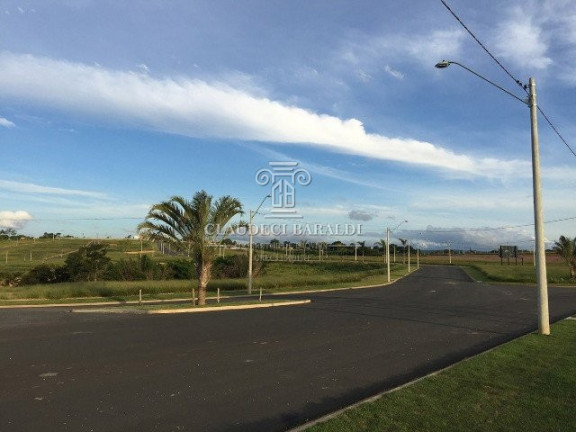 Imagem Imóvel à Venda, 250 m² em Centro - Salto De Pirapora Imagem Imóvel à Venda, 250 m² em Centro - Salto De Pirapora