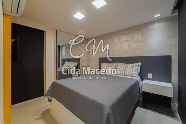 Imagem Apartamento com 3 Quartos à Venda, 67 m² em Cabo Branco - João Pessoa