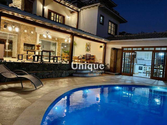 Imagem Casa com 5 Quartos para Temporada, 600 m² em Ferradurinha - Armação Dos Búzios Imagem Casa com 5 Quartos para Temporada, 600 m² em Ferradurinha - Armação Dos Búzios