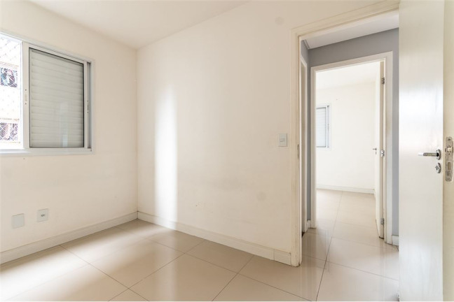 Imagem Imóvel com 2 Quartos à Venda, em Itaquera - São Paulo Imagem Imóvel com 2 Quartos à Venda, em Itaquera - São Paulo