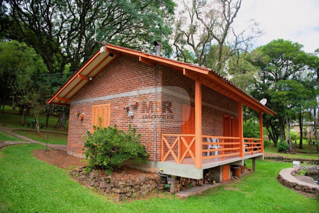 Imagem Sobrado com 24 Quartos à Venda,  em Piá - Nova Petrópolis