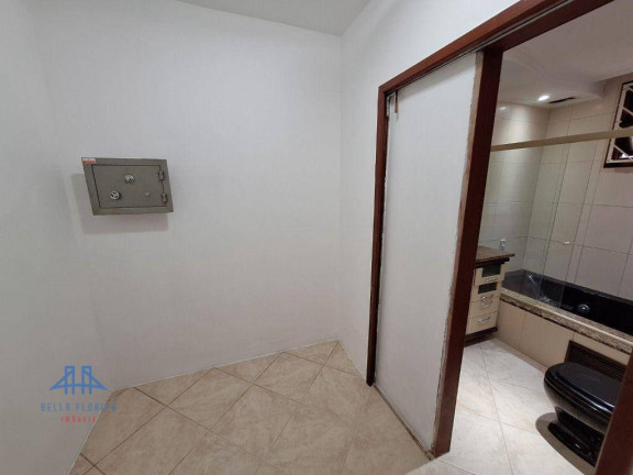Imagem Casa com 3 Quartos à Venda, 195 m² em Itacorubi - Florianópolis