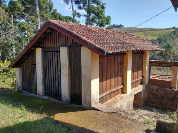 Imagem Chácara com 4 Quartos à Venda, 10 m² em Bom Retiro - Caldas Imagem Chácara com 4 Quartos à Venda, 10 m² em Bom Retiro - Caldas