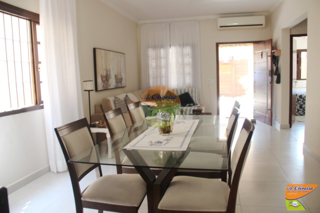 Imagem Casa com 6 Quartos à Venda, 250 m² em Perequê Açu - Ubatuba Imagem Casa com 6 Quartos à Venda, 250 m² em Perequê Açu - Ubatuba