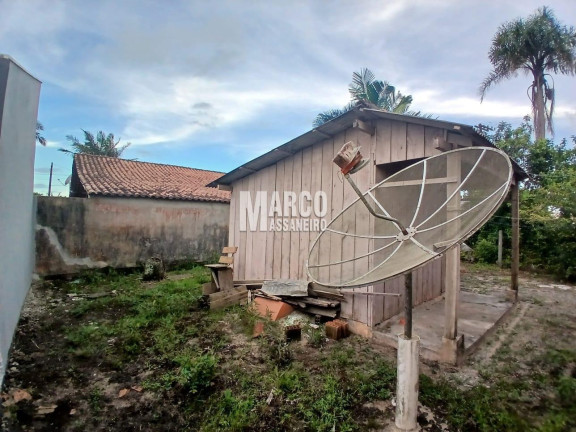 Imagem Casa com 2 Quartos à Venda, 325 m² em Salinas - Balneário Barra Do Sul Imagem Casa com 2 Quartos à Venda, 325 m² em Salinas - Balneário Barra Do Sul