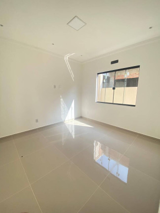 Imagem Casa com 3 Quartos à Venda,  em Cajueiros - Maricá