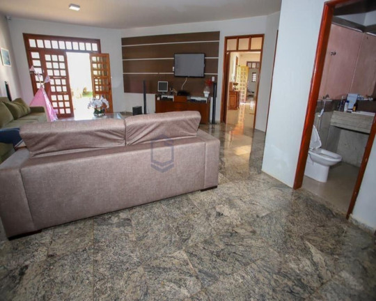 Imagem Casa com 6 Quartos para Alugar, 900 m² em Park Way - Brasília Imagem Casa com 6 Quartos para Alugar, 900 m² em Park Way - Brasília