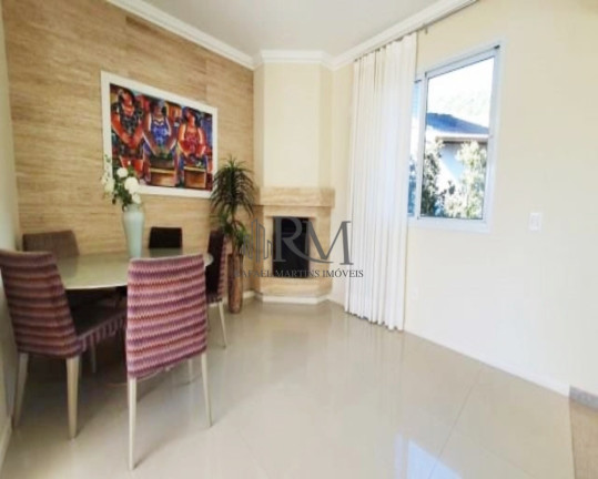 Imagem Casa com 4 Quartos à Venda, em Córrego Grande - Florianópolis Imagem Casa com 4 Quartos à Venda, em Córrego Grande - Florianópolis