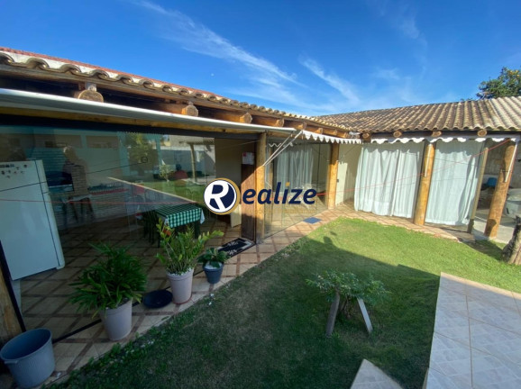 Casa com 3 Quartos à Venda, 210 m² em Nova Guarapari - Guarapari