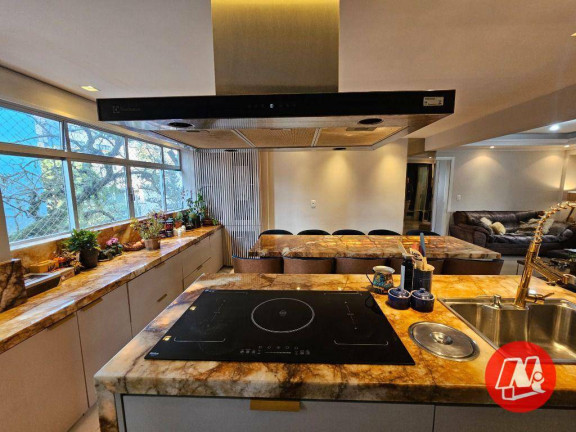 Imagem Apartamento com 3 Quartos à Venda ou Locação, 136 m² em Petrópolis - Porto Alegre Imagem Apartamento com 3 Quartos à Venda ou Locação, 136 m² em Petrópolis - Porto Alegre