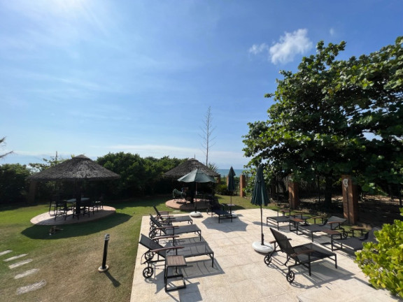 Imagem Imóvel com 2 Quartos à Venda, 130 m² em Praia Do Estaleirinho - Balneário Camboriú Imagem Imóvel com 2 Quartos à Venda, 130 m² em Praia Do Estaleirinho - Balneário Camboriú