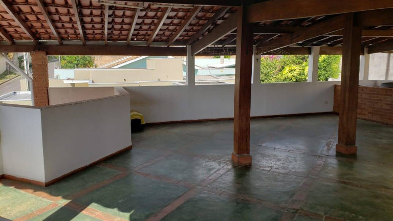 Imagem Casa com 3 Quartos à Venda, 220 m² em Jardim Das Flores - Atibaia