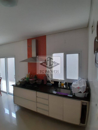 Imagem Sobrado com 3 Quartos à Venda, 164 m² em Umuarama - Osasco Imagem Sobrado com 3 Quartos à Venda, 164 m² em Umuarama - Osasco
