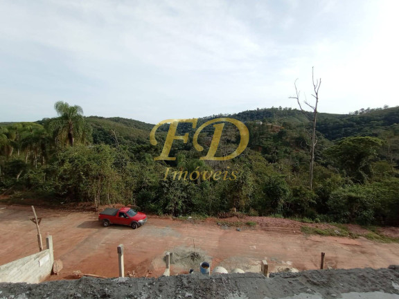 Imagem Casa com 3 Quartos à Venda, 250 m² em Mirante Da Mantiqueira - Mairiporã Imagem Casa com 3 Quartos à Venda, 250 m² em Mirante Da Mantiqueira - Mairiporã