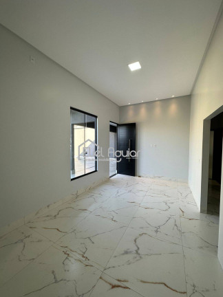 Imagem Casa com 3 Quartos à Venda, 125 m² em Residencial Recanto Do Bosque - Goiânia Imagem Casa com 3 Quartos à Venda, 125 m² em Residencial Recanto Do Bosque - Goiânia