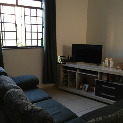 Imagem Casa com 4 Quartos à Venda, 190 m² em Salgado Filho - Belo Horizonte