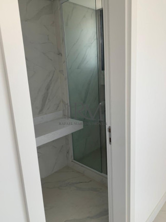Imagem Apartamento com 11 Quartos à Venda, 68 m² em Jurerê Internacional - Florianópolis Imagem Apartamento com 11 Quartos à Venda, 68 m² em Jurerê Internacional - Florianópolis