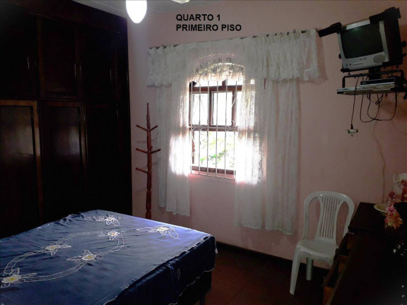 Imagem Casa com 6 Quartos à Venda, 450 m² em Fazendinha - Araruama Imagem Casa com 6 Quartos à Venda, 450 m² em Fazendinha - Araruama