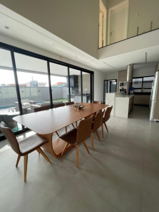 Imagem Casa com 3 Quartos à Venda, 260 m² em Residencial Ouroville - Taubaté