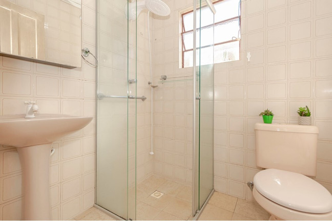 Imagem Casa com 4 Quartos à Venda, 130 m² em Espírito Santo - Porto Alegre