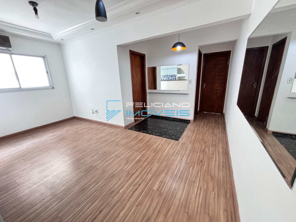 Imagem Apartamento com 2 Quartos à Venda, 60 m² em Guilhermina - Praia Grande