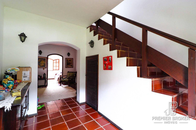 Imagem Casa com 4 Quartos à Venda, 187 m² em Golfe - Teresópolis Imagem Casa com 4 Quartos à Venda, 187 m² em Golfe - Teresópolis